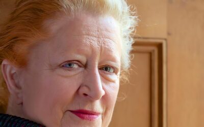 Margaret Heffernan: How To Face The Future With Confidence & Courage