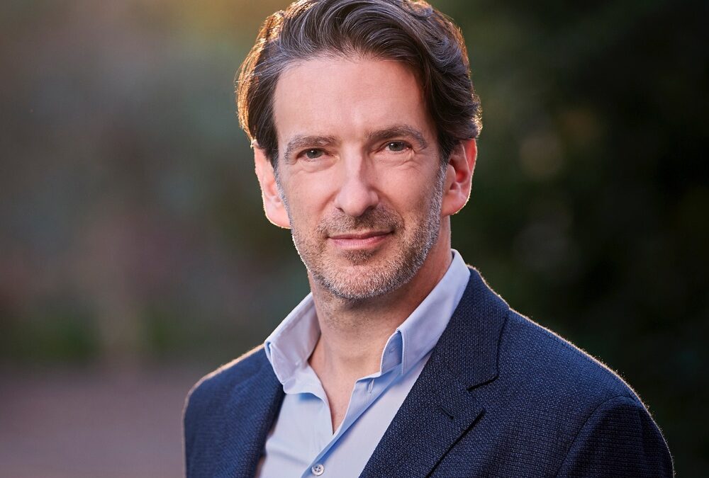Geoffrey Cohen: The Science Of Creating Connection And Bridging Divides