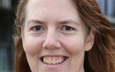 Gillian Sandstrom: How Talking to Strangers Boosts Well-Being and Leadership Impact